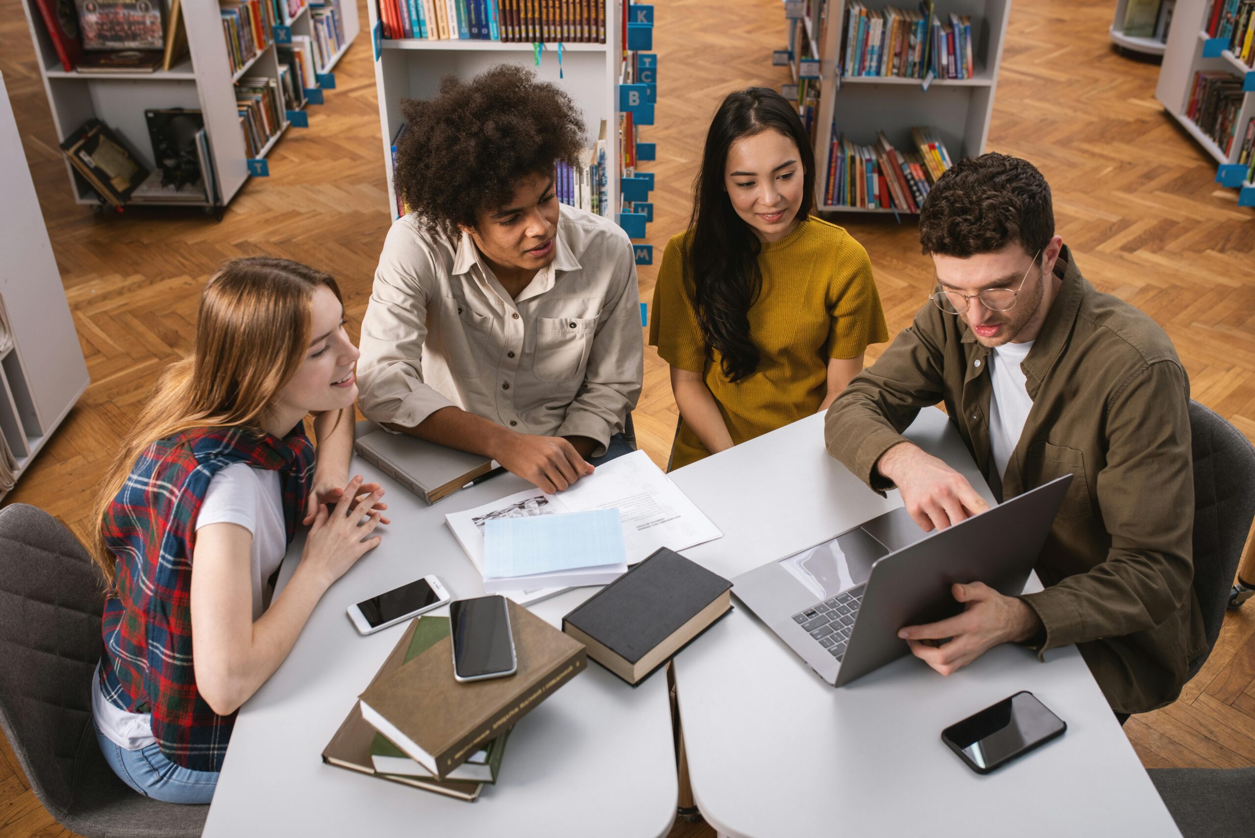 Estudar nos EUA: guia completo para brasileiros